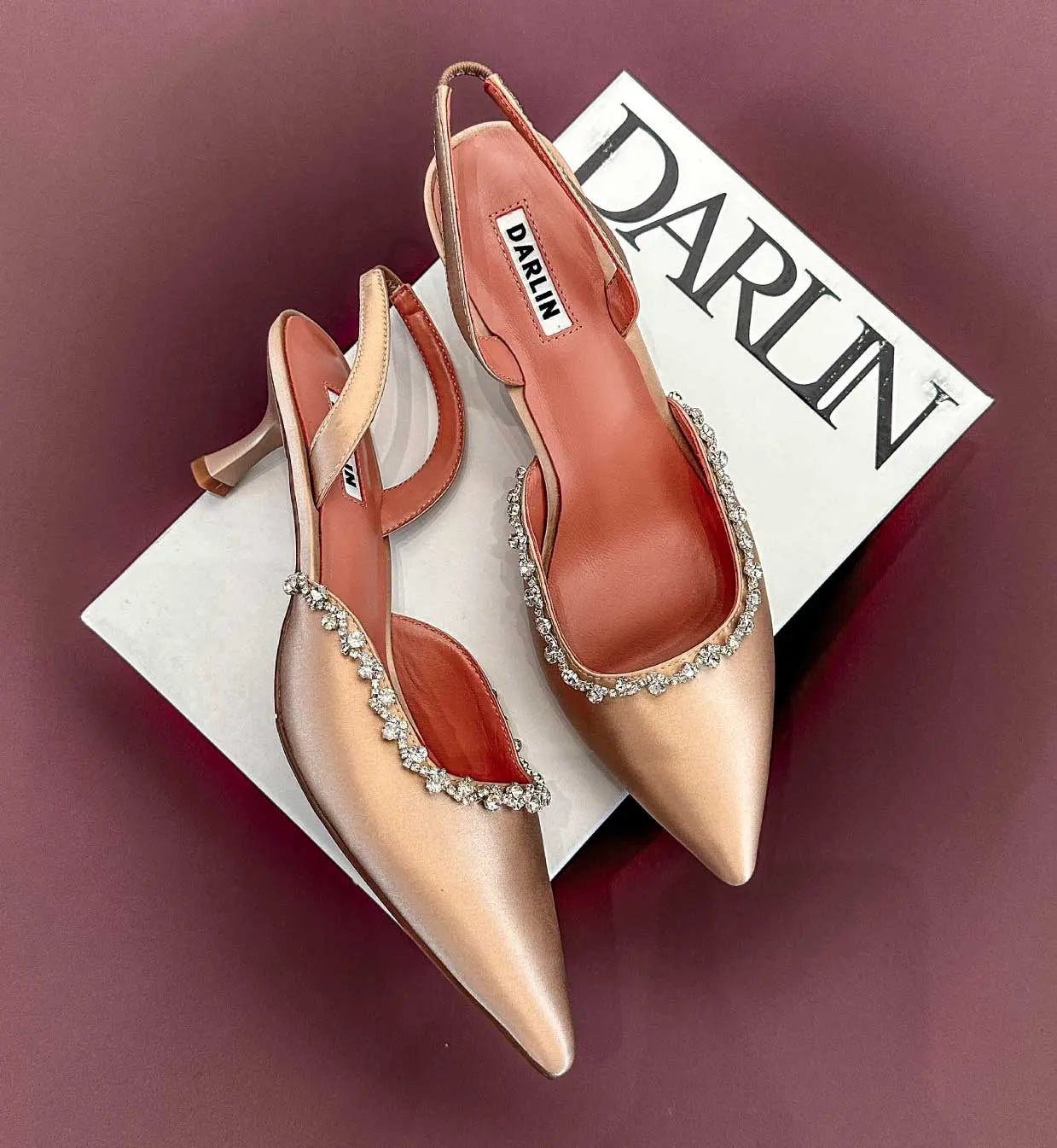 2 INCHES BEIGE REINDEER LIMITED - DARLIN ดาริน