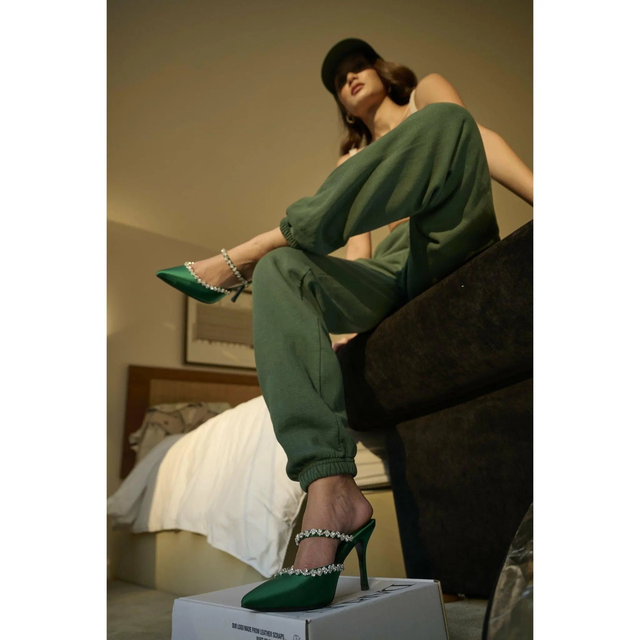 GREEN DARLIN SATIN - DARLIN