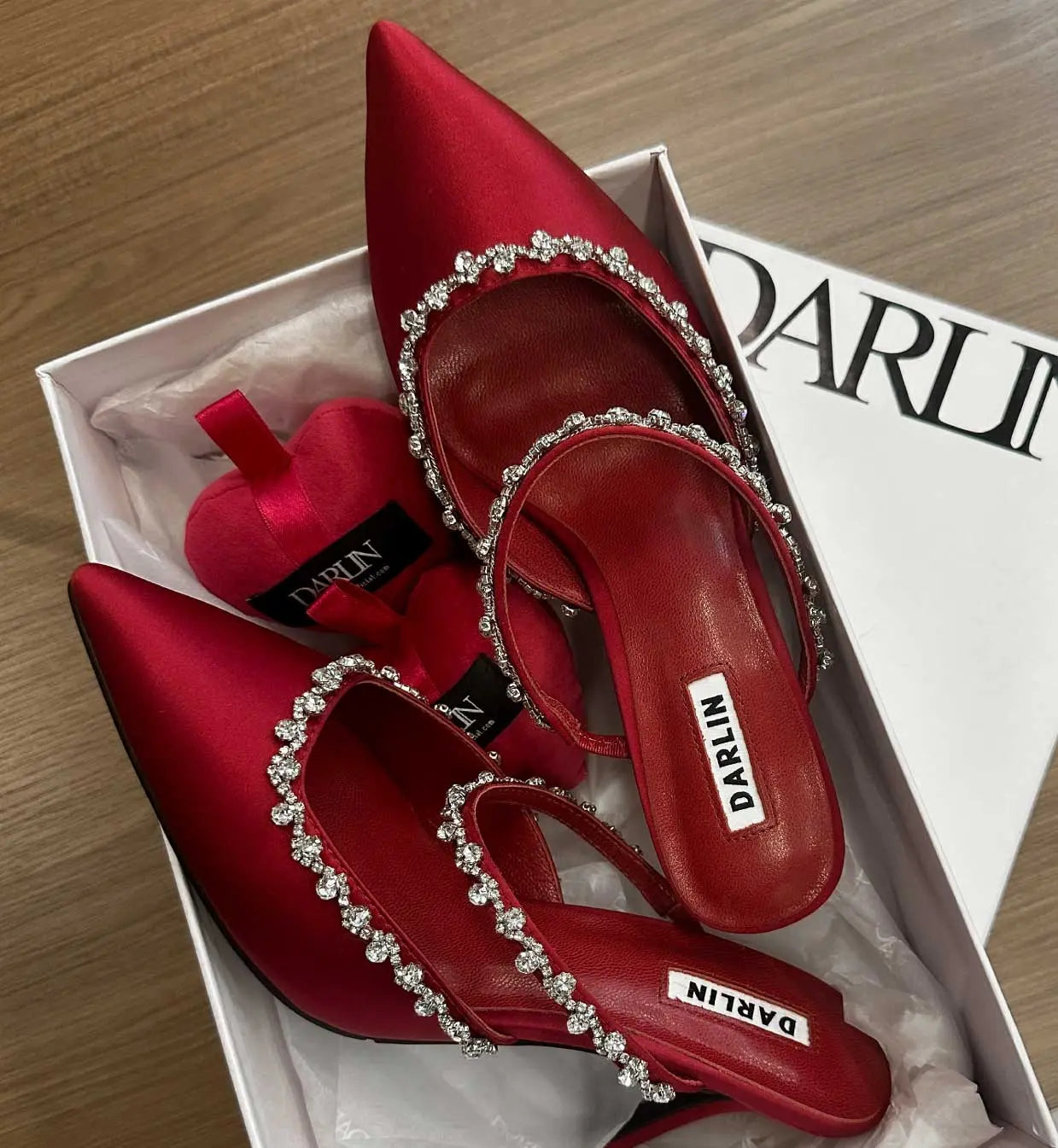 RED DARLIN SIGNATURE - DARLIN ดาริน